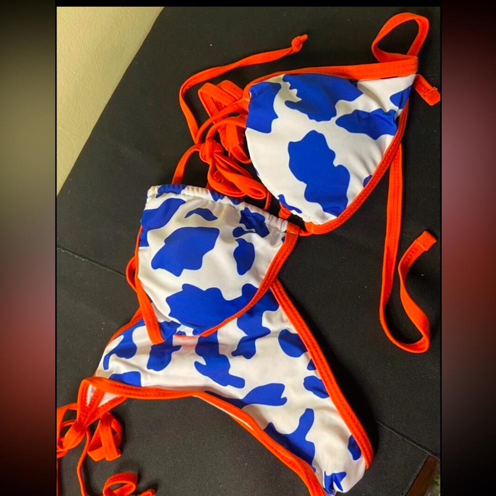 Orange cow print